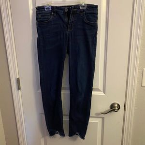 Kut from the Kloth skinny jeans dark wash size 4 Connie fit